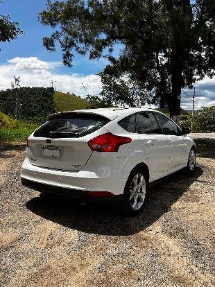 FORD FOCUS 2.0 SE PLUS 16V FLEX 4P POWERSHIFT